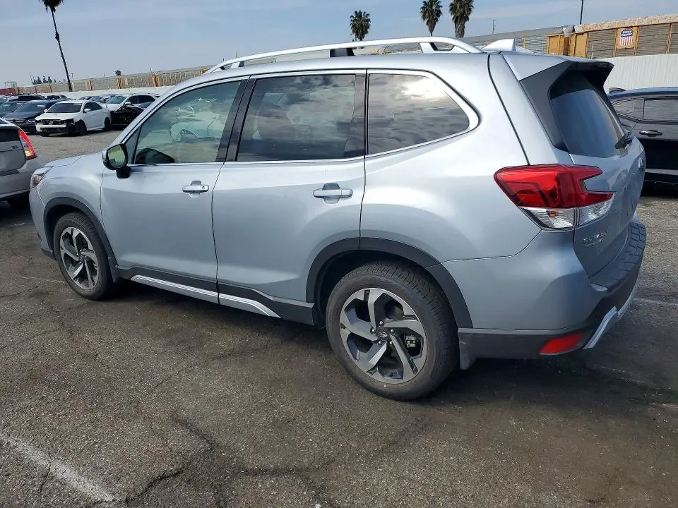 2023 SUBARU FORESTER TOURING  