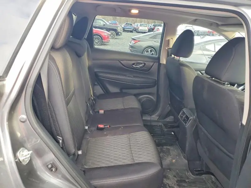 2019 NISSAN ROGUE S  