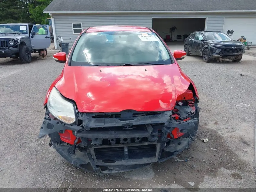 2014 FORD FOCUS SE