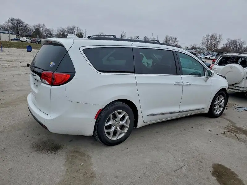 2017 CHRYSLER PACIFICA TOURING L  