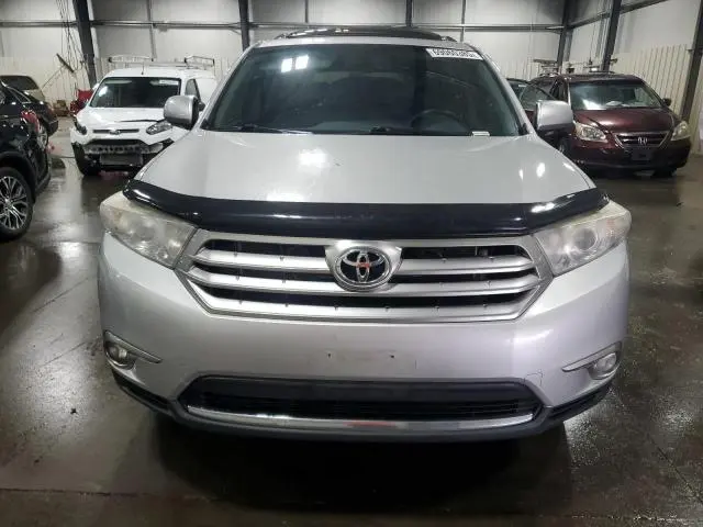 2013 TOYOTA HIGHLANDER LIMITED  