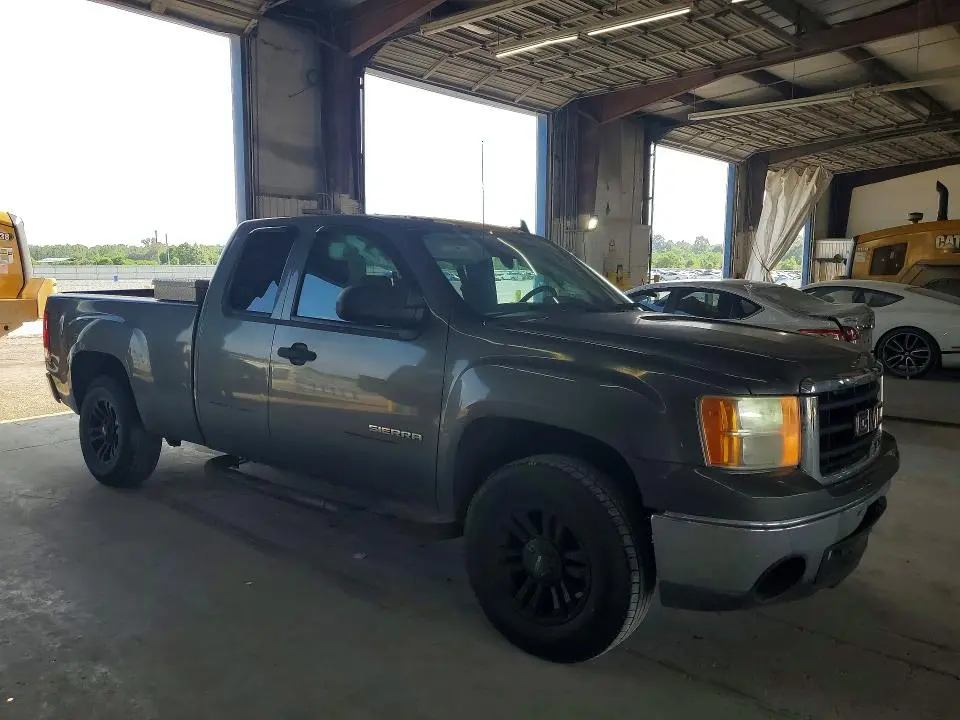 2011 GMC SIERRA C1500 SL  