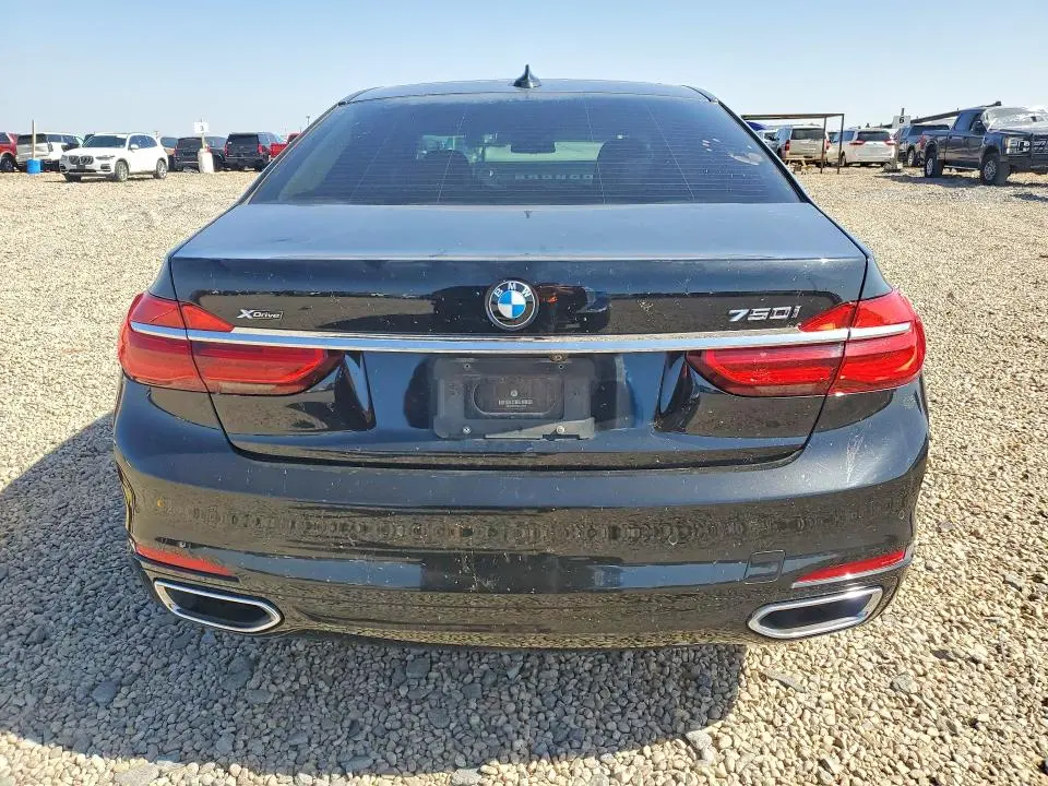 2016 BMW 750 XI  