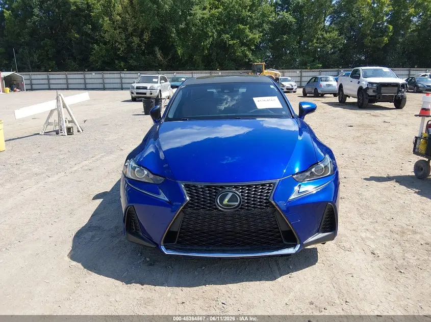 2018 LEXUS IS 300  