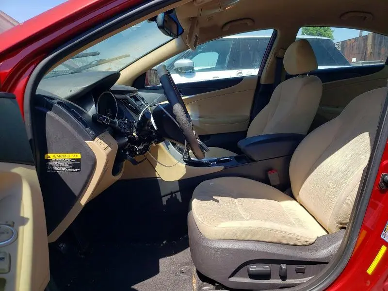 2012 HYUNDAI SONATA GLS  