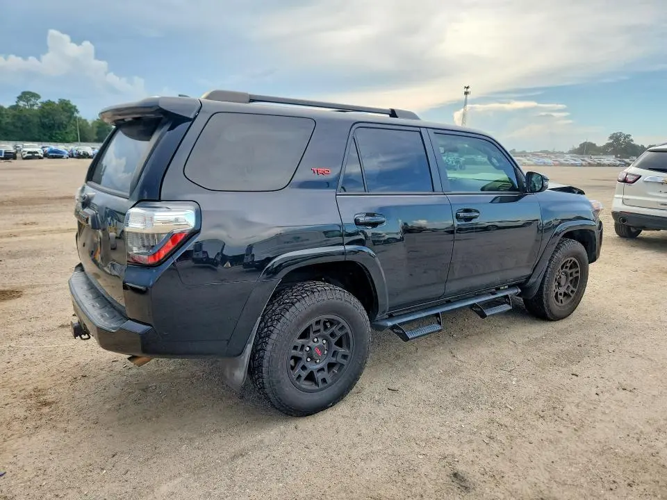 2021 TOYOTA 4RUNNER VENTURE EDITION  