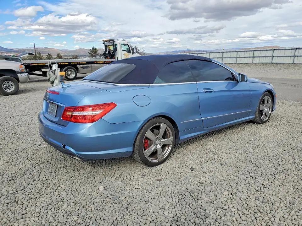 2011 MERCEDES-BENZ E 550  