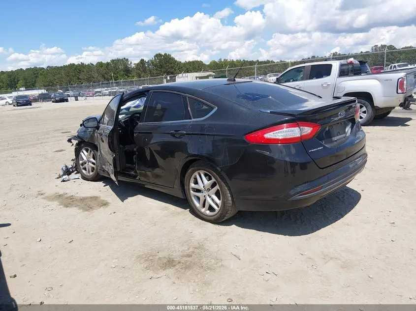 2013 FORD FUSION SE
