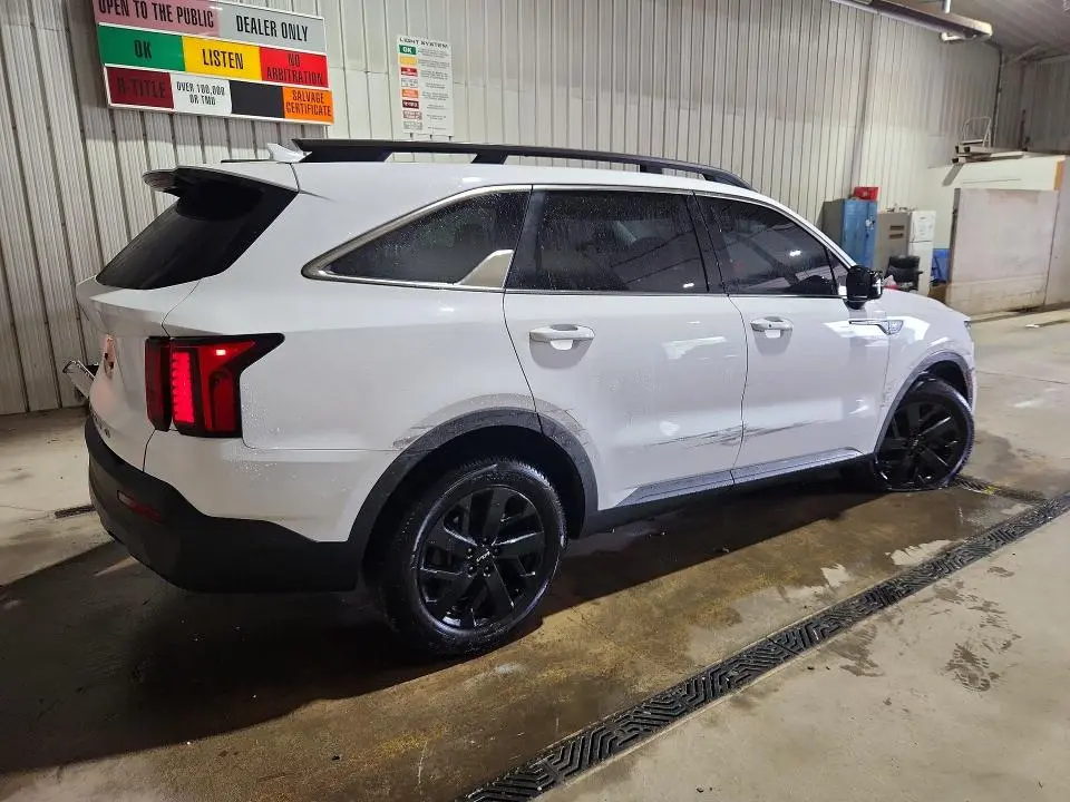 2022 KIA SORENTO S  