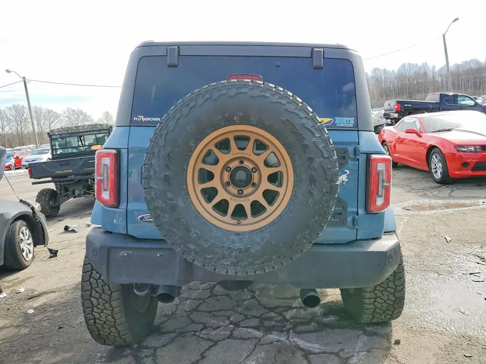 2022 FORD BRONCO BASE  