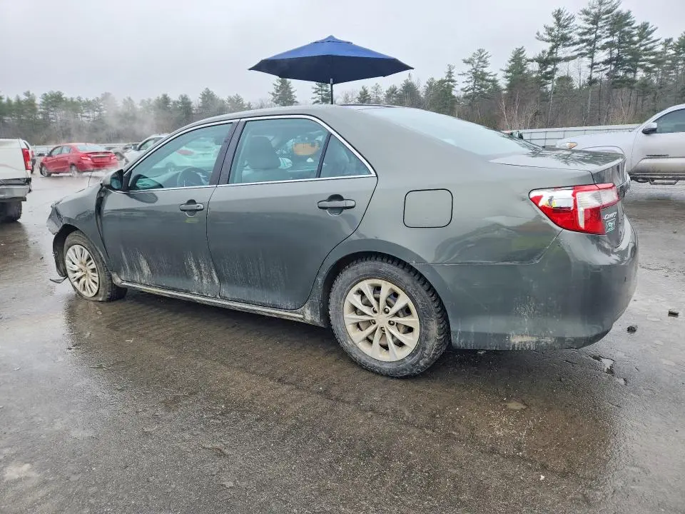 2014 TOYOTA CAMRY   