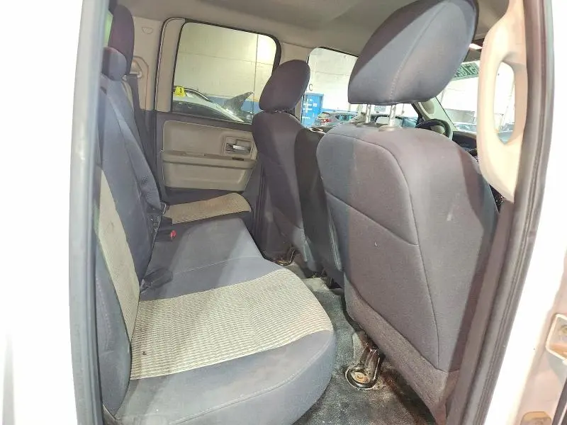 2011 DODGE RAM 1500 ST  