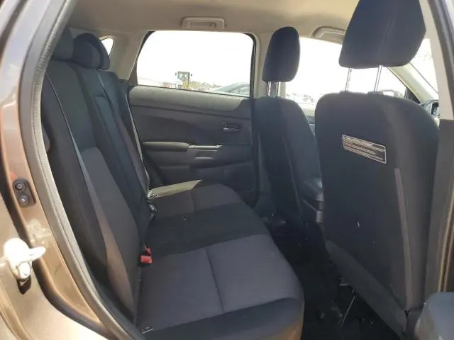 2018 MITSUBISHI OUTLANDER SPORT ES  