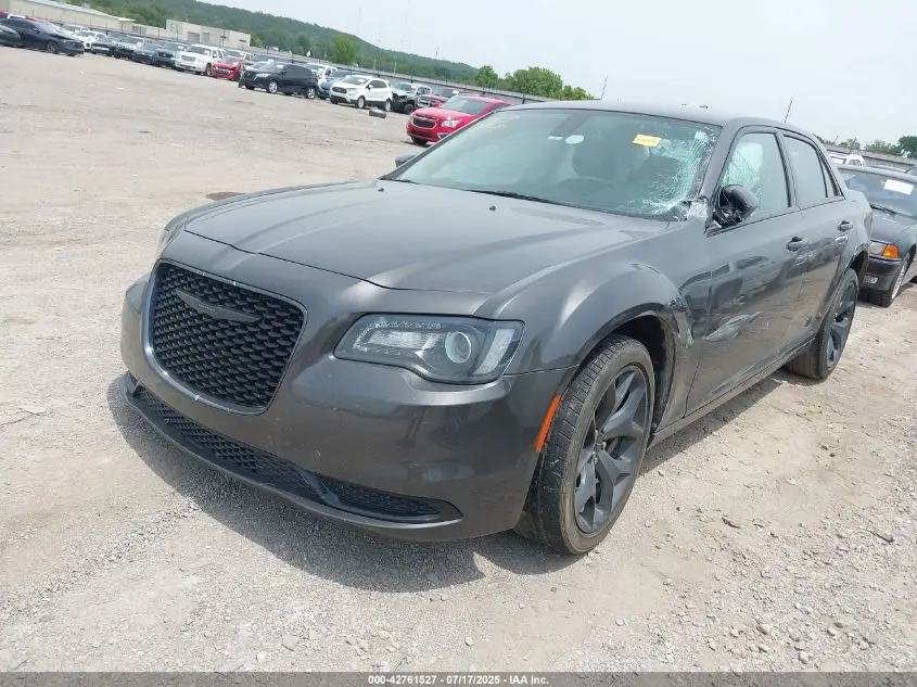2020 CHRYSLER 300 TOURING