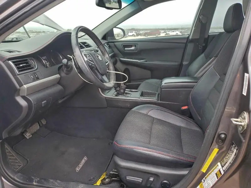 2017 TOYOTA CAMRY LE  