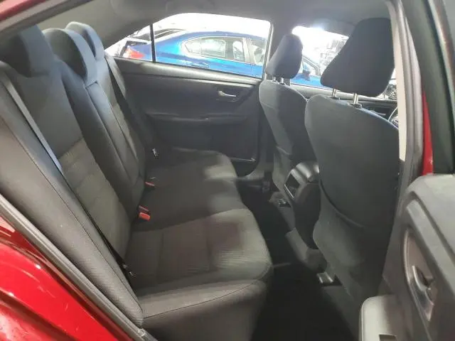 2016 TOYOTA CAMRY LE  