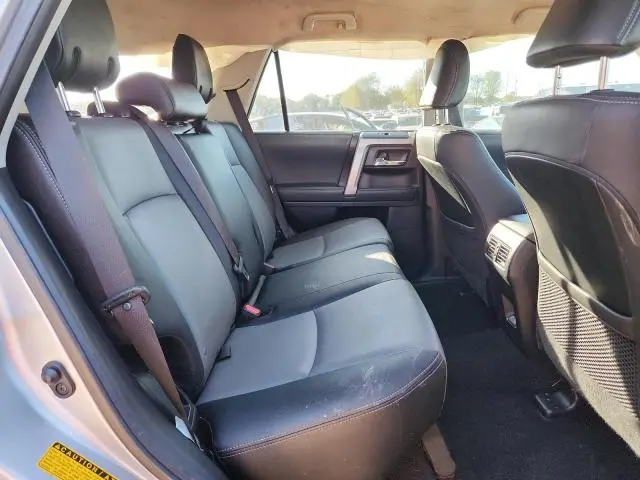 2020 TOYOTA 4RUNNER SR5/SR5 PREMIUM  