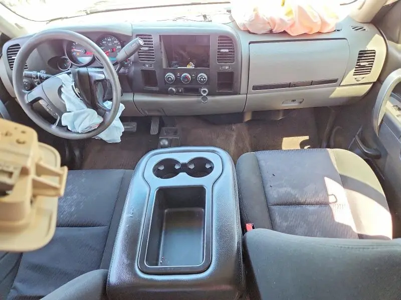 2011 CHEVROLET SILVERADO K1500 LS  