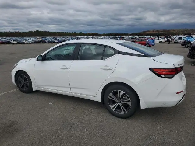 2022 NISSAN SENTRA SV  