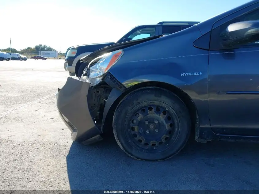 2012 TOYOTA PRIUS C ONE