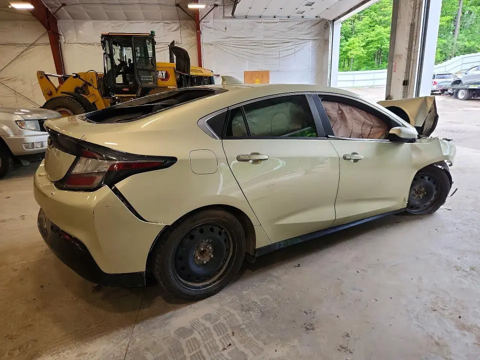 2017 CHEVROLET VOLT LT  