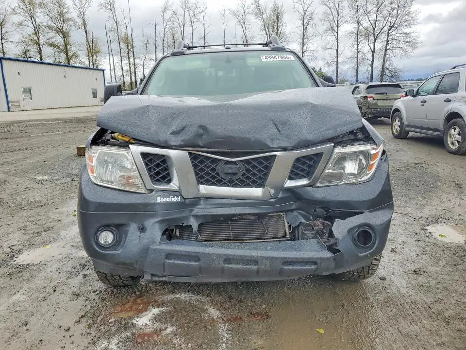2015 NISSAN FRONTIER S  