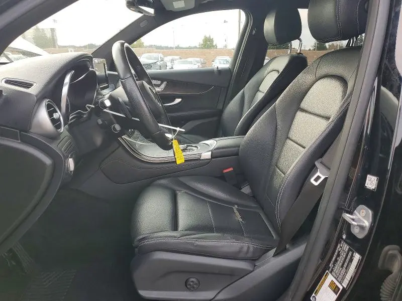 2018 MERCEDES-BENZ GLC 300  