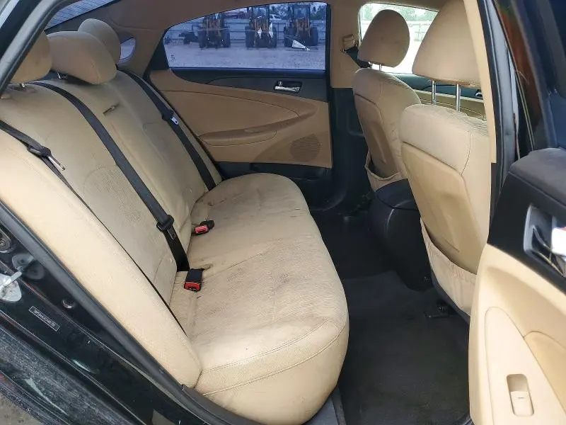 2012 HYUNDAI SONATA GLS  