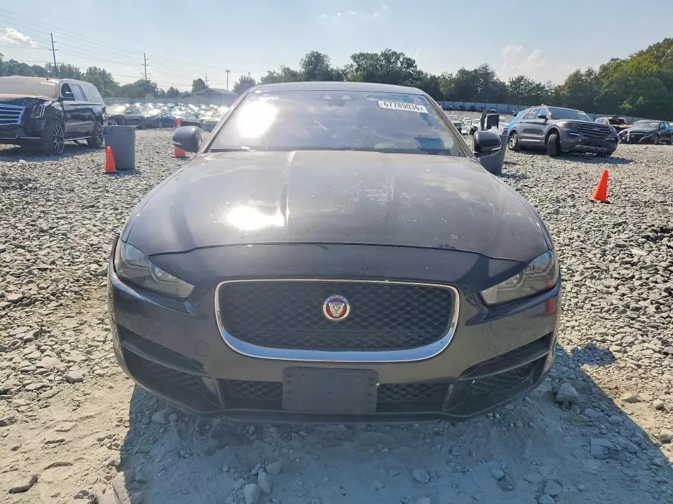 2019 JAGUAR XE   