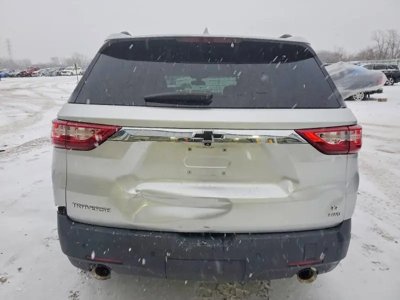 2020 CHEVROLET TRAVERSE LT  