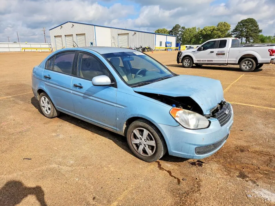 2010 HYUNDAI ACCENT GLS  