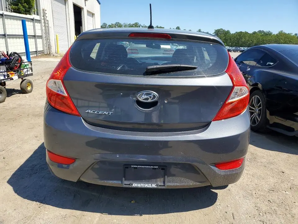 2013 HYUNDAI ACCENT GS  