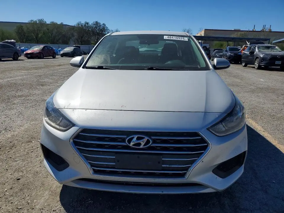 2021 HYUNDAI ACCENT SE  