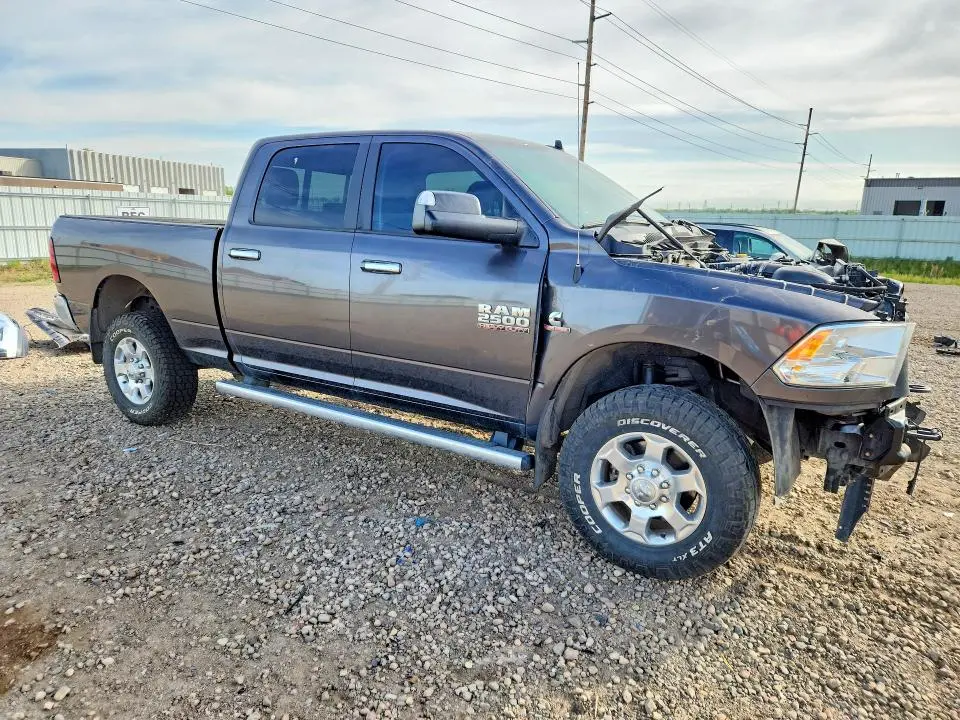 2016 RAM 2500 SLT  