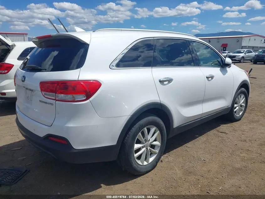 2016 KIA SORENTO 2.4L LX
