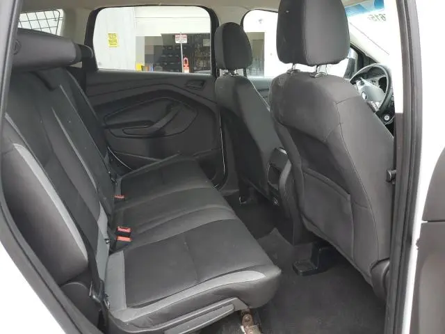 2016 FORD ESCAPE S  