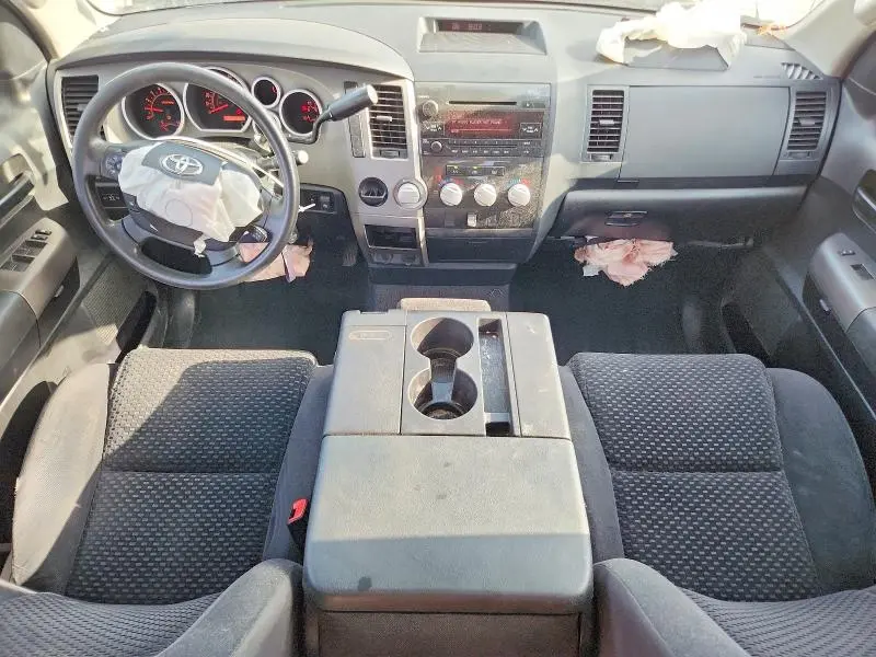 2013 TOYOTA TUNDRA CREWMAX SR5  