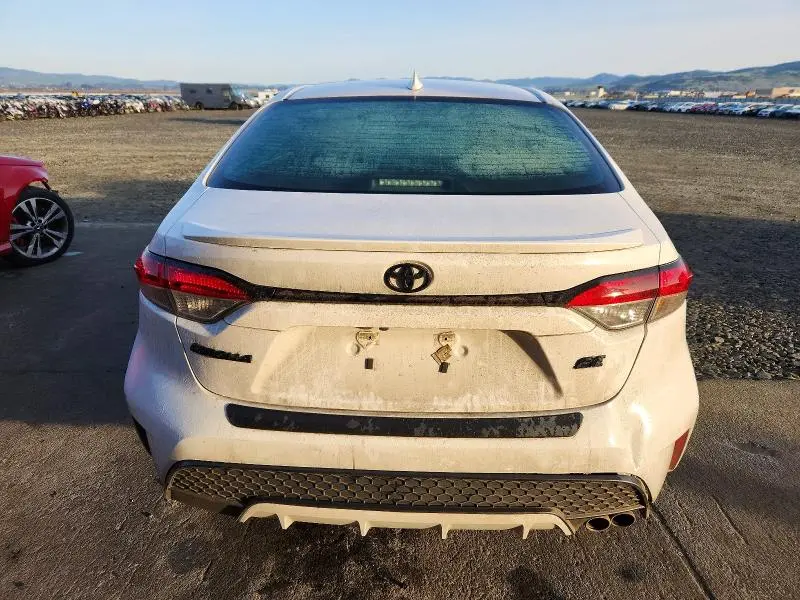 2020 TOYOTA COROLLA SE  