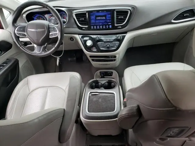 2017 CHRYSLER PACIFICA TOURING L PLUS  