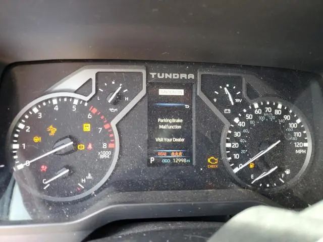 2024 TOYOTA TUNDRA CREWMAX SR  