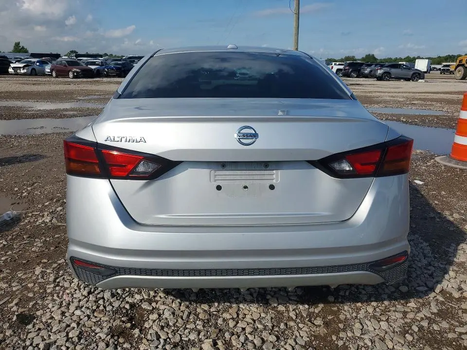 2020 NISSAN ALTIMA S  