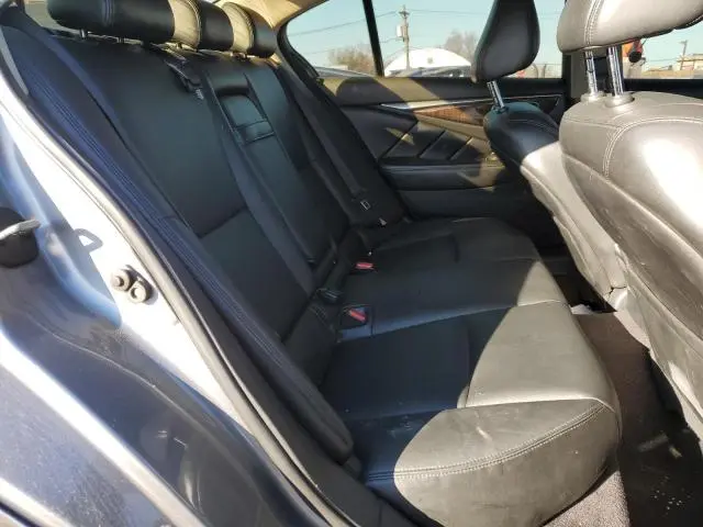 2018 INFINITI Q50 LUXE