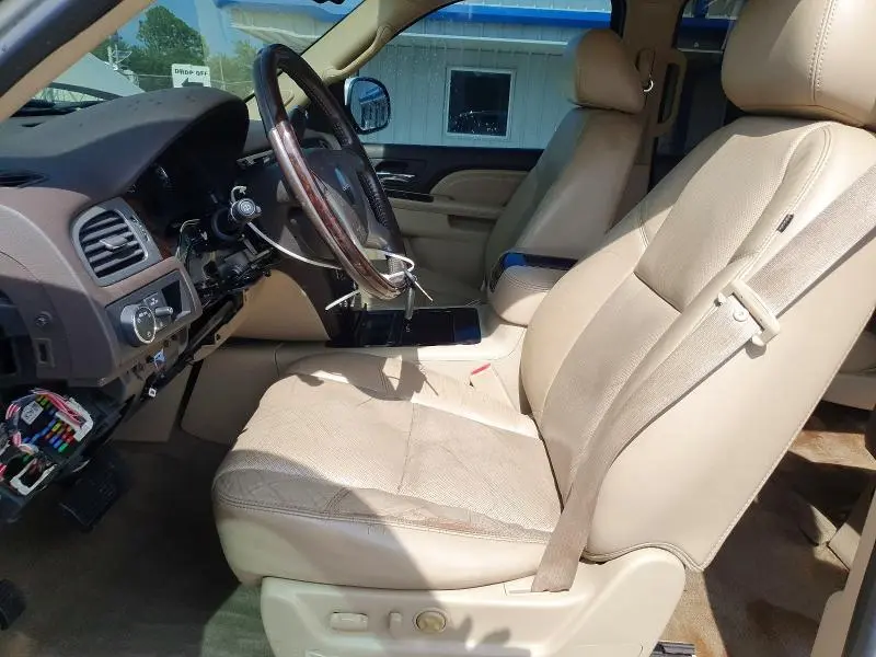 2010 GMC YUKON DENALI  