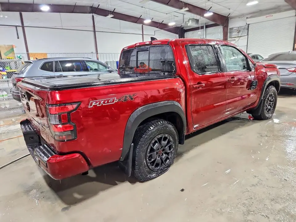 2022 NISSAN FRONTIER S  