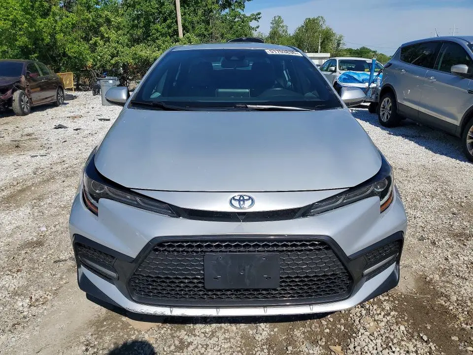 2020 TOYOTA COROLLA SE  