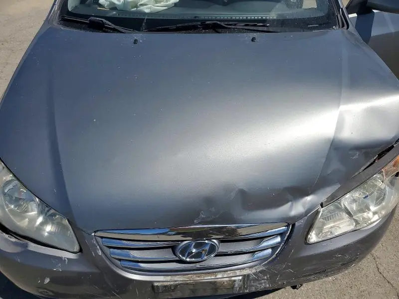 2010 HYUNDAI ELANTRA SE  