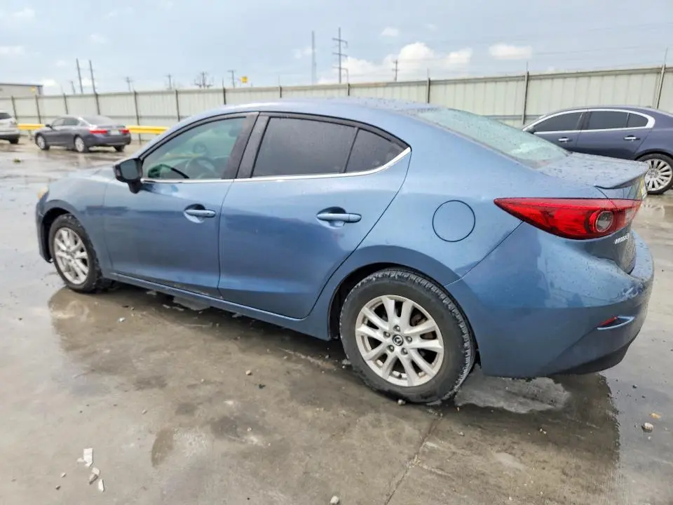 2015 MAZDA 3 TOURING  