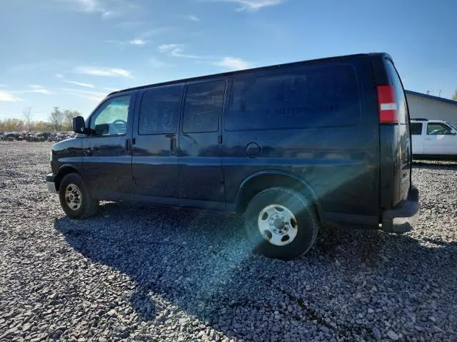 2013 GMC SAVANA G3500  