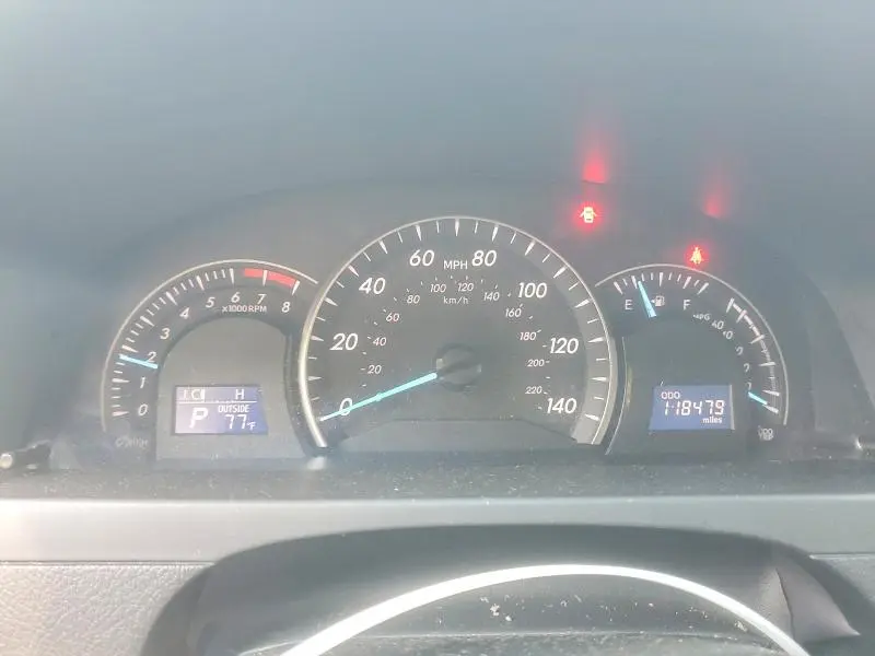 2012 TOYOTA CAMRY LE  