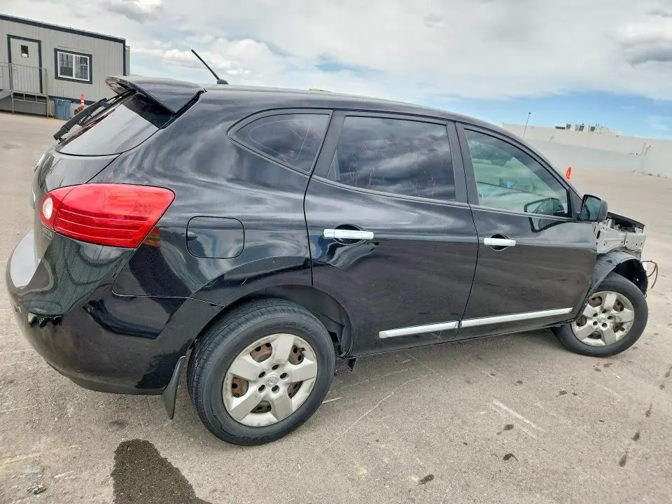 2011 NISSAN ROGUE S  